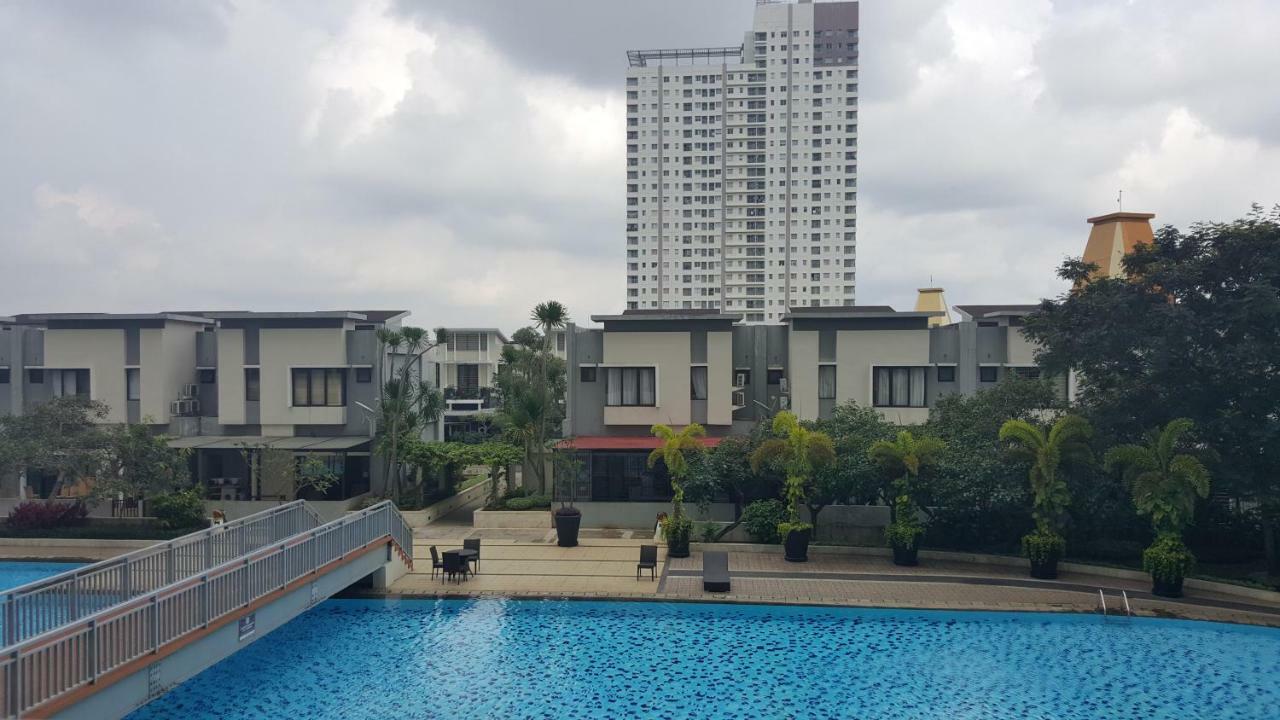 Sudirman Thamrin 87M Pool View Apartman Jakarta Kültér fotó